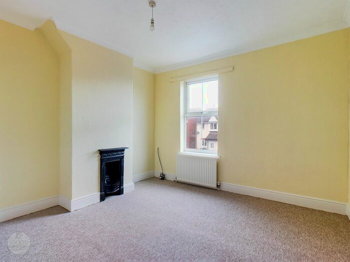 2 Bedroom Terraced House For Sale In Grandstand Road, Hereford, HR4