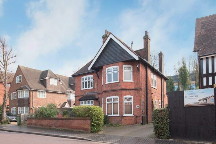 1 Bedroom Apartment To Rent In Beaconsfield Road St. Albans, AL1