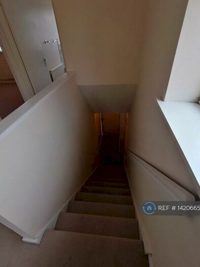 1 Bedroom Flat To Rent In Shergar Close, Gloucester, GL4