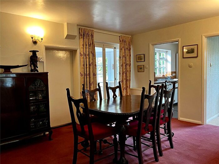 4 Bedroom Detached House For Sale In Canterton Lane, Brook, Lyndhurst, Hampshire, SO43