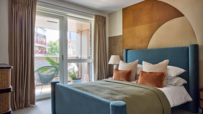 2 Bedroom Flat For Sale In Renforth Street, Canada Water, Canada Water, SE16