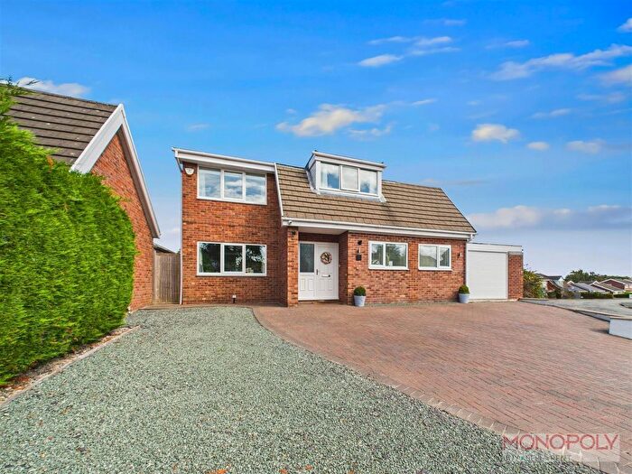 4 Bedroom Detached House For Sale In Bickerton Drive, Gwersyllt, Wrexham, LL11