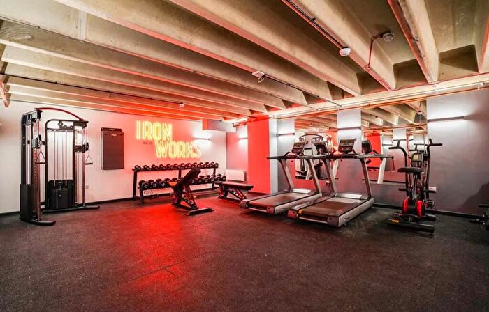 2 Bedroom Apartment To Rent In Young Street, City Centre, S1