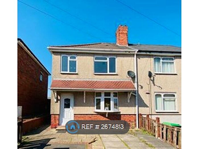 3 Bedroom Semi Detached House To Rent In Ivy Road, Tipton, DY4
