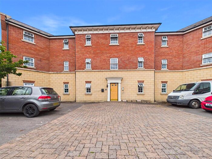 2 Bedroom Apartment For Sale In Woodvale Kingsway, Quedgeley, Gloucester, Gloucestershire, GL2