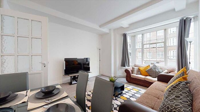 2 Bedroom Flat To Rent In Queensway, London, W2