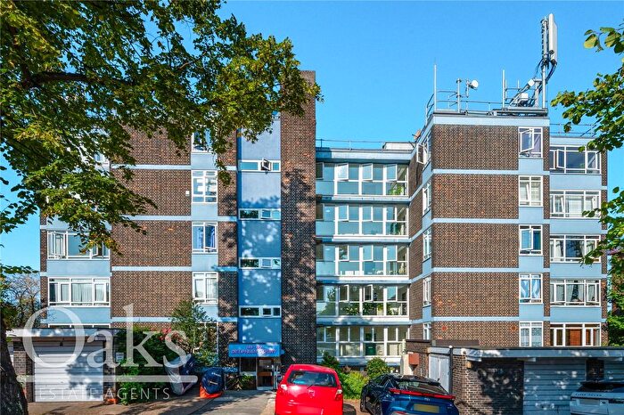 1 Bedroom Flat For Sale In Delphian Court, Leigham Court Road, SW16