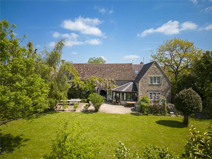 4 Bedroom Detached House For Sale In Langford, Lechlade, Oxfordshire, GL7