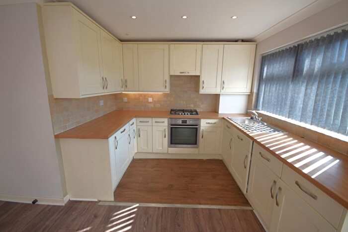 2 Bedroom Detached Bungalow For Sale In Spilsby Close, Cantley, Doncaster, DN4