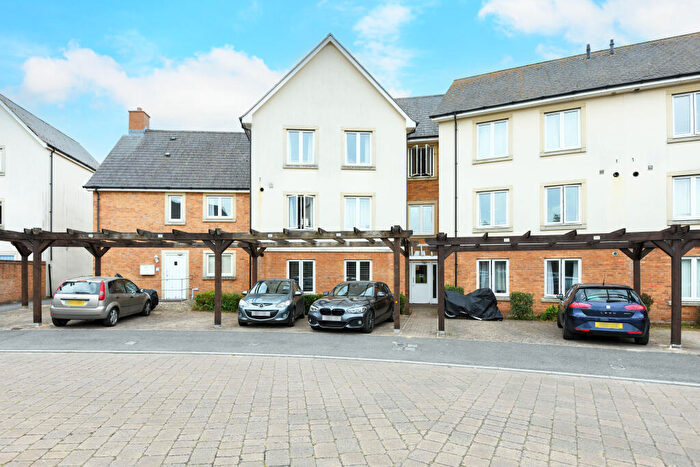 2 Bedroom Flat For Sale In The Slipway, Staverton, BA14