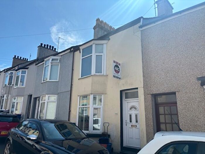 2 Bedroom Terraced House To Rent In Gilbert Street, Holyhead, LL65