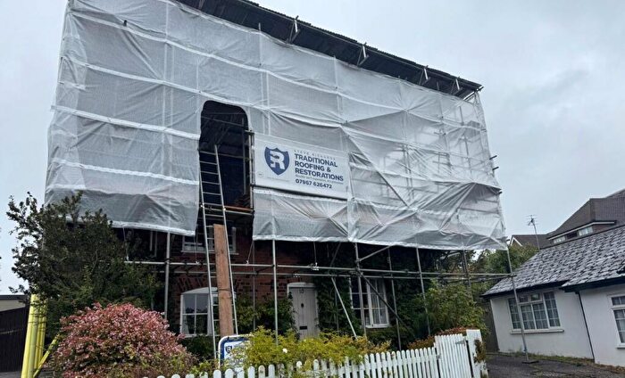 3 Bedroom Detached House For Sale In Hooley Lane, Redhill, Surrey, RH1