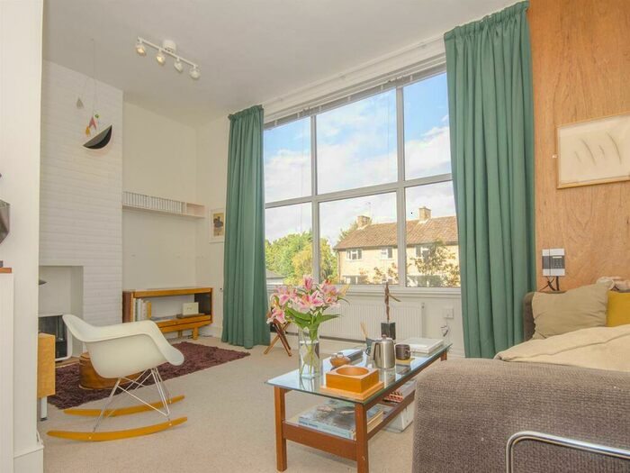 1 Bedroom Flat To Rent In Cheapside, Fortis Green, N2