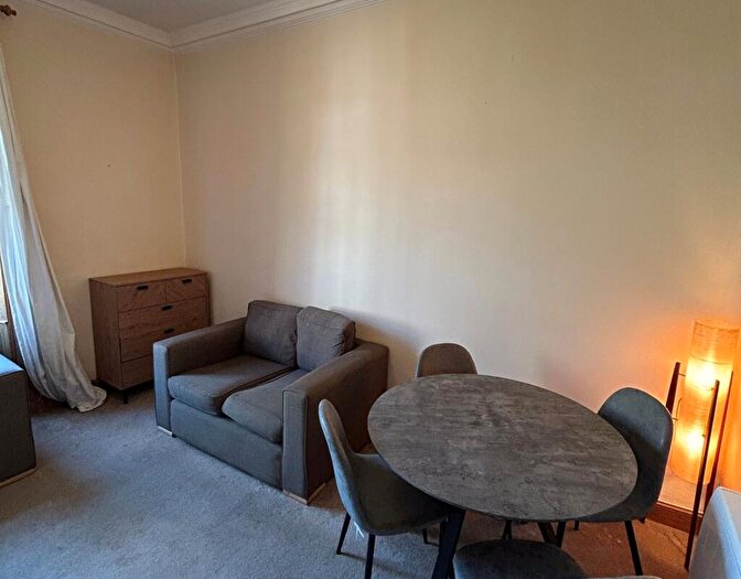 1 Bedroom Flat To Rent In St Leonard's Hill, Edinburgh, EH8