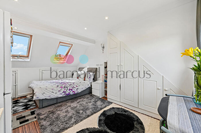 Flat To Rent In Green Lane, Thornton Heath, CR7
