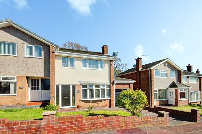 3 Bedroom Semi Detached House For Sale In North Dene, Birtley, Chester Le Street, DH3