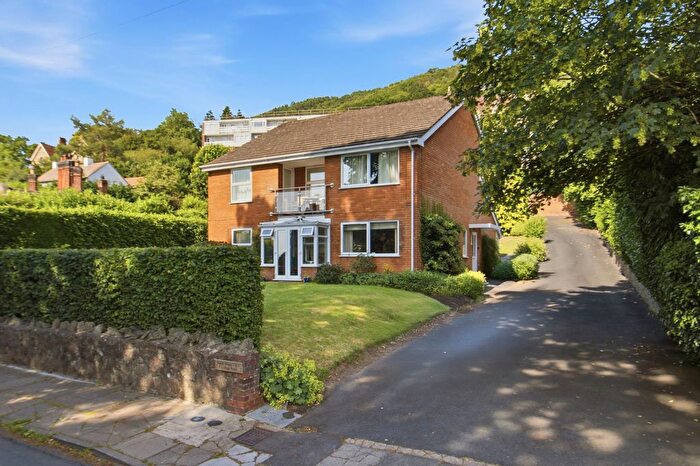 3 Bedroom Flat For Sale In College Road, Great Malvern, Worcestershire, WR14