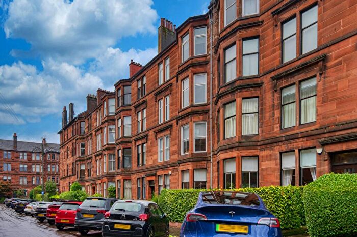 2 Bedroom Apartment For Sale In Polwarth Street, Hyndland, Glasgow, G12