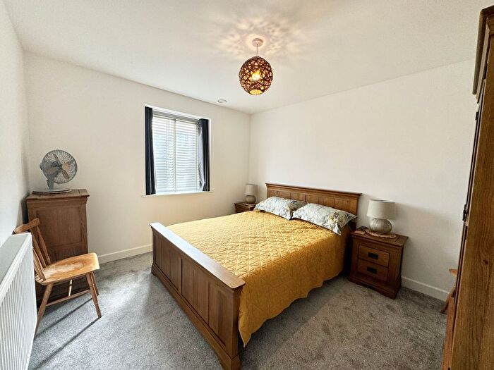 1 Bedroom Flat To Rent In Westbrook Gardens, Margate, CT9