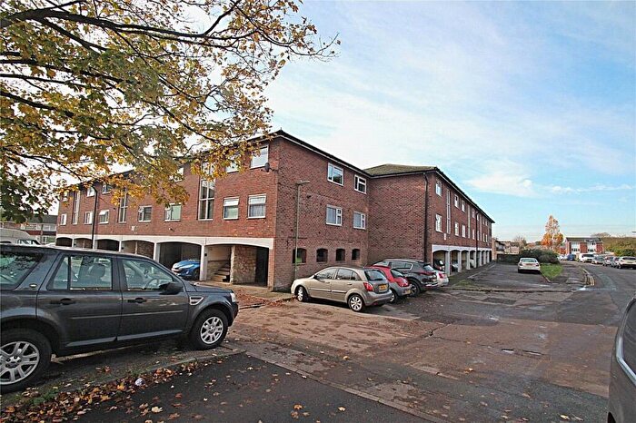 1 Bedroom Apartment For Sale In Chidham Close, Havant, Hampshire, PO9