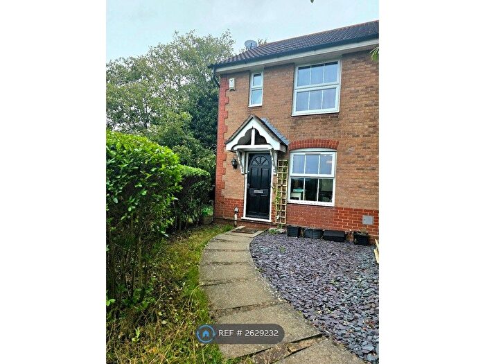 2 Bedroom End Of Terrace House To Rent In Meltham Close, Northampton, NN3