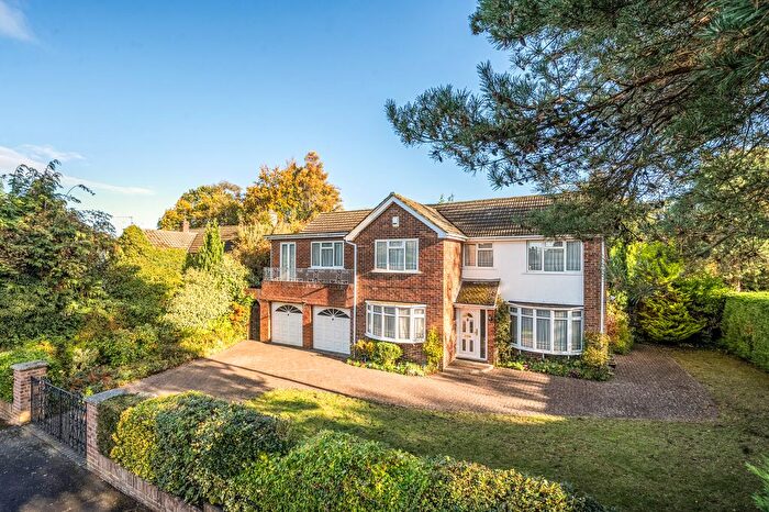 4 Bedroom Detached House For Sale In Rounton Road, Church Crookham, GU52