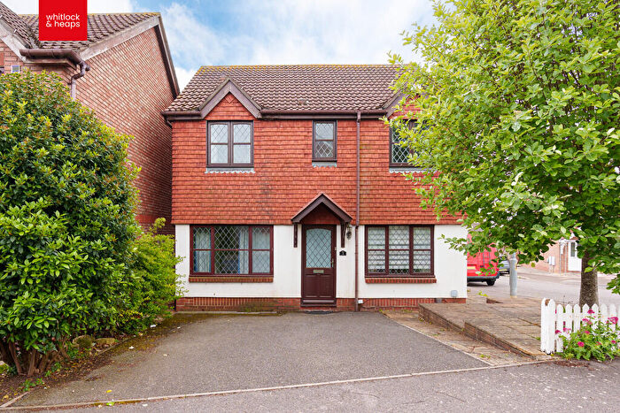 5 Bedroom Detached House For Sale In Badger Close, Portslade, BN41