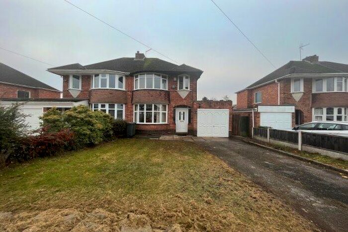 3 Bedroom Property To Rent In Hawthorne Road, Birmingham, B36
