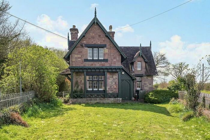3 Bedroom Detached House For Sale In Golden Grove, Carmarthen, Carmarthenshire., SA32