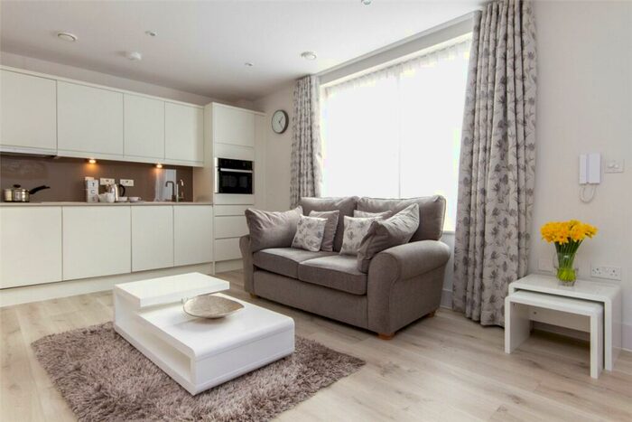 1 Bedroom Apartment To Rent In Napier Street, Cambridge, CB1