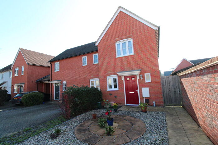2 Bedroom Semi-Detached House For Sale In Foundation Way, Colchester, CO2