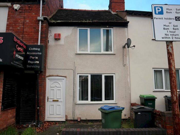 2 Bedroom Terraced House To Rent In Halesowen Road, Cradley Heath, B64