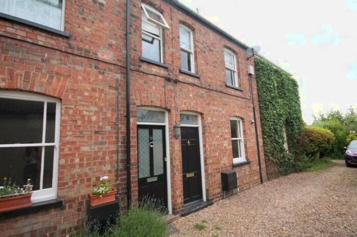 2 Bedroom House To Rent In Barnack Road, Stamford, PE9