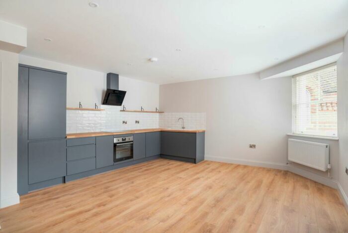 2 Bedroom Flat To Rent In Rendezvous Street, Folkestone, CT20