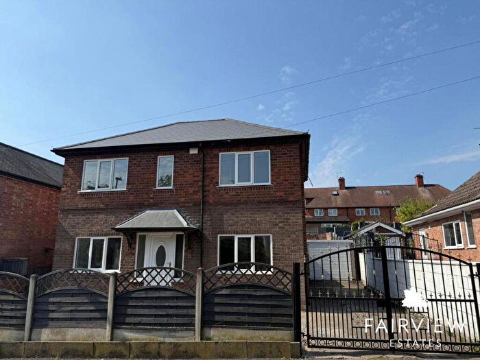 3 Bedroom House To Rent In Swains Avenue, Nottingham, NG3