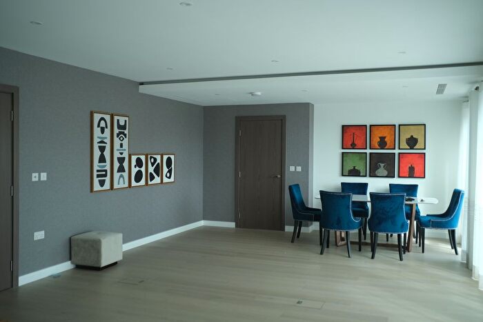 3 Bedroom Flat To Rent In Fulham Reach, Tierney Lane, Hammersmith, W6