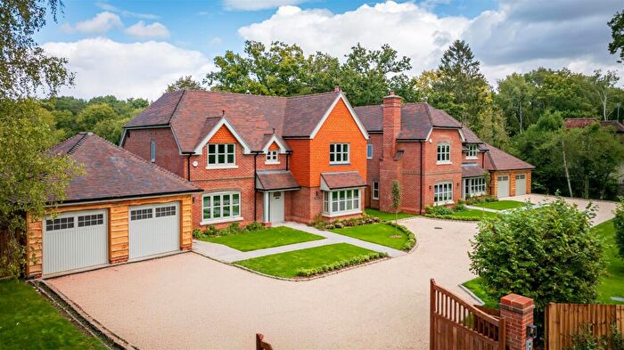 4 Bedroom House For Sale In Normandy, Guildford, GU3
