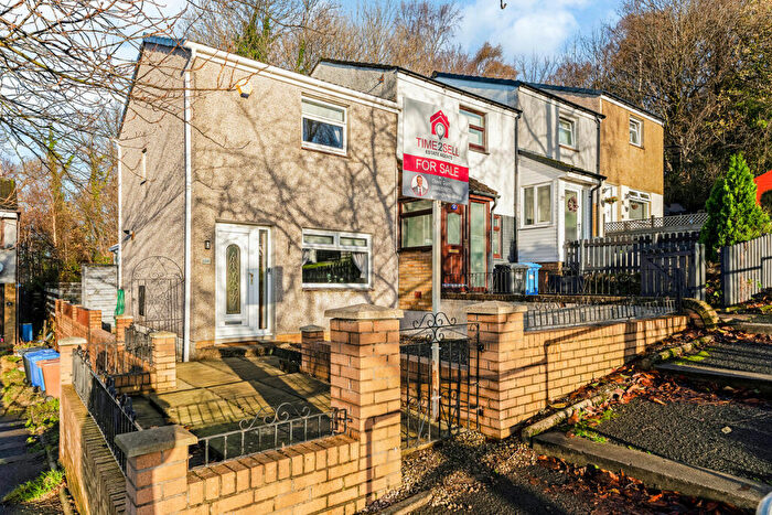 2 Bedroom End Of Terrace House For Sale In Barnhill Road, Dumbarton, G82