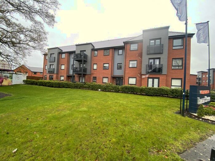 2 Bedroom Apartment To Rent In Shepherds Green Road, Shirley, B90