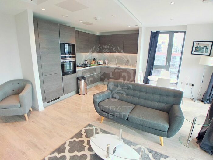 2 Bedroom Flat To Rent In Camley Street, King's Cross, London, N1C