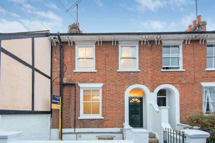 3 Bedroom Terraced House To Rent In The Grove, Reading, RG1