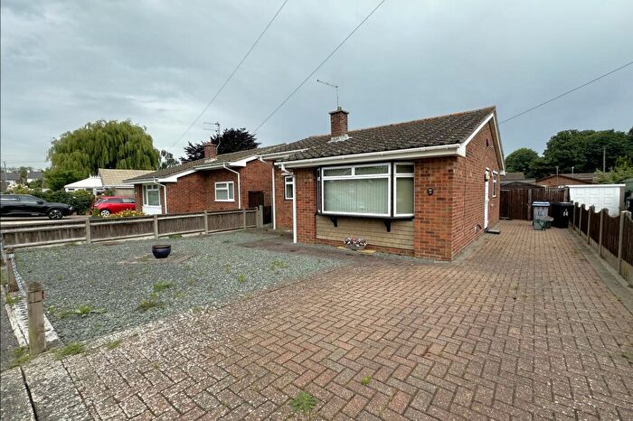 2 Bedroom Detached Bungalow For Sale In Reading Close, Walmer, CT14