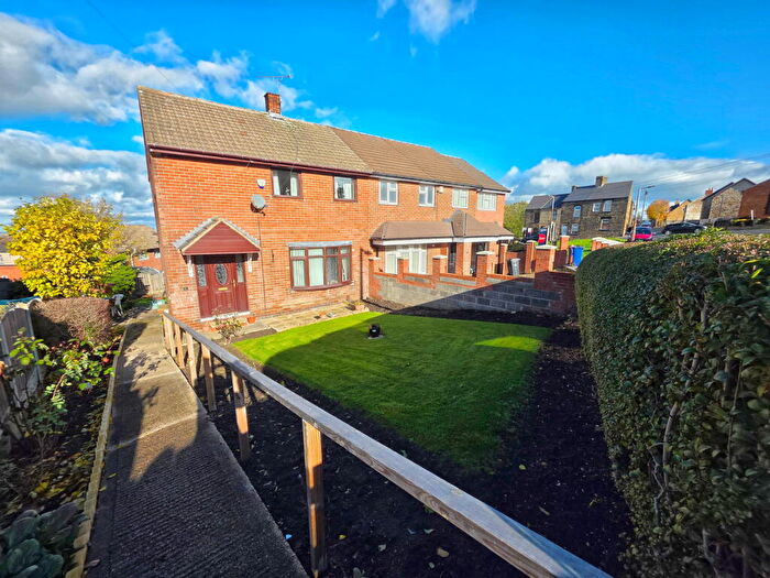 3 Bedroom Semi Detached House For Sale In Surrey Close, Barnsley, S70