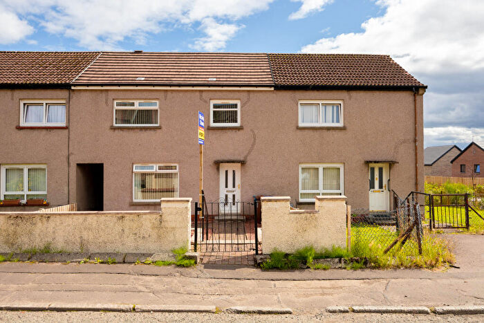 3 Bedroom Terraced House For Sale In Howatshaws Road, Dumbarton, West Dunbartonshire, G82