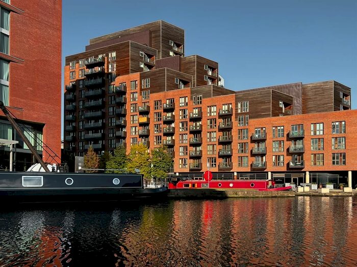1 Bedroom Flat To Rent In Watermans Place, Leeds, LS1