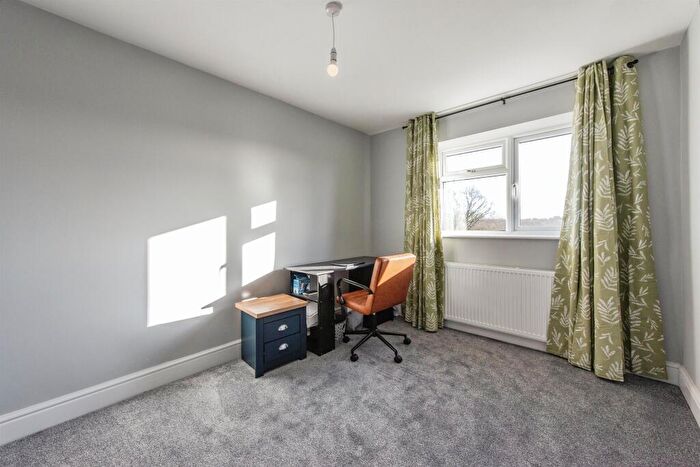 3 Bedroom Terraced House For Sale In Bury Road, Thetford, IP24