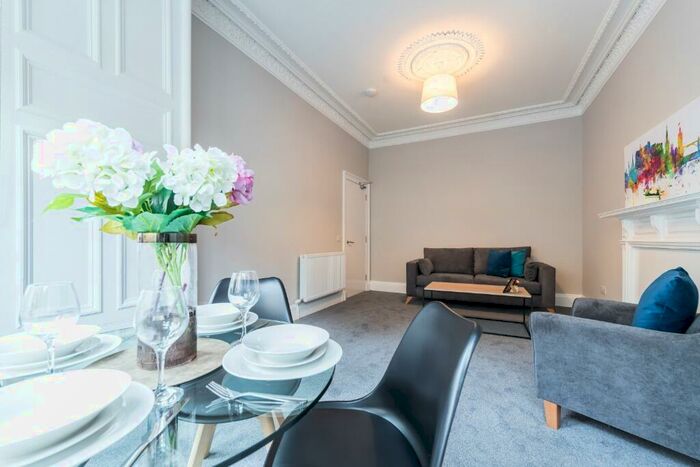 2 Bedroom Flat To Rent In Millar Crescent, Morningside, Edinburgh, EH10