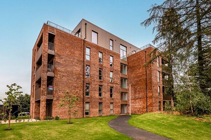 2 Bedroom Apartment For Sale In School Drive, Glasgow, G13