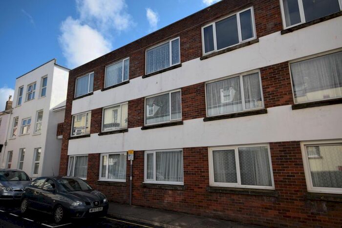 1 Bedroom Flat To Rent In St Marys Flats, Bideford, Devon, EX39