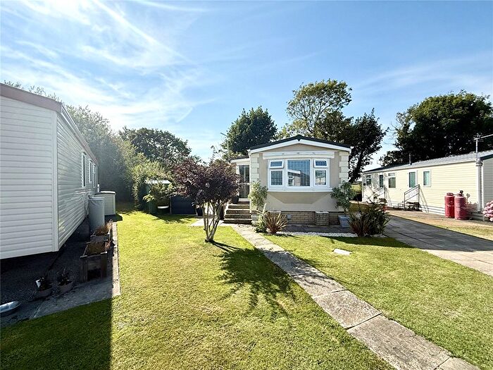 1 Bedroom Bungalow For Sale In Garstang Road, Larbreck, Lancashire, PR3